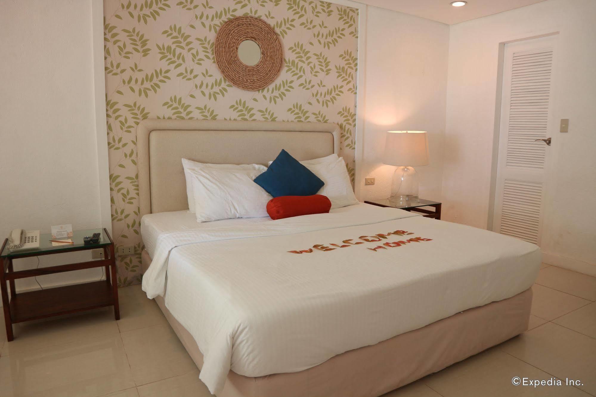 Sta. Monica Beach Club Dumaguete City Esterno foto